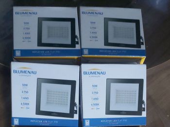 Refletores de led 50w e 100w. Guia de empresas e serviços