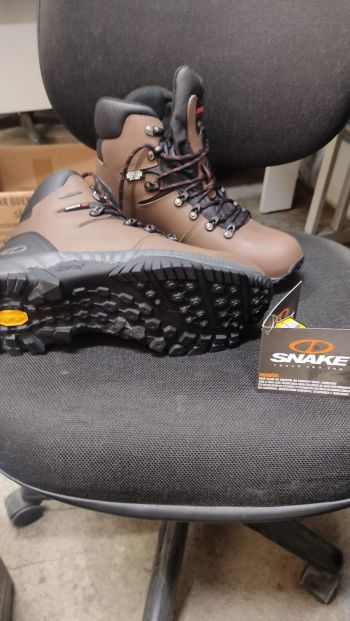 Bota impermeável snake blox iii. Esportes e lazer