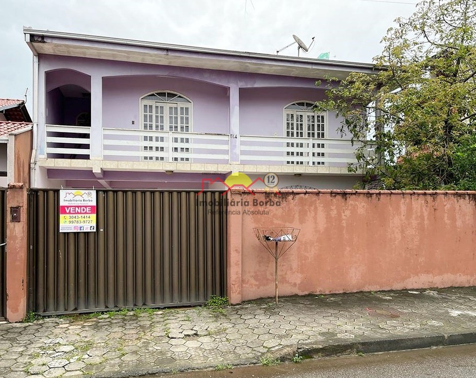 Casa  venda  no Ftima - Joinville, SC. Imveis