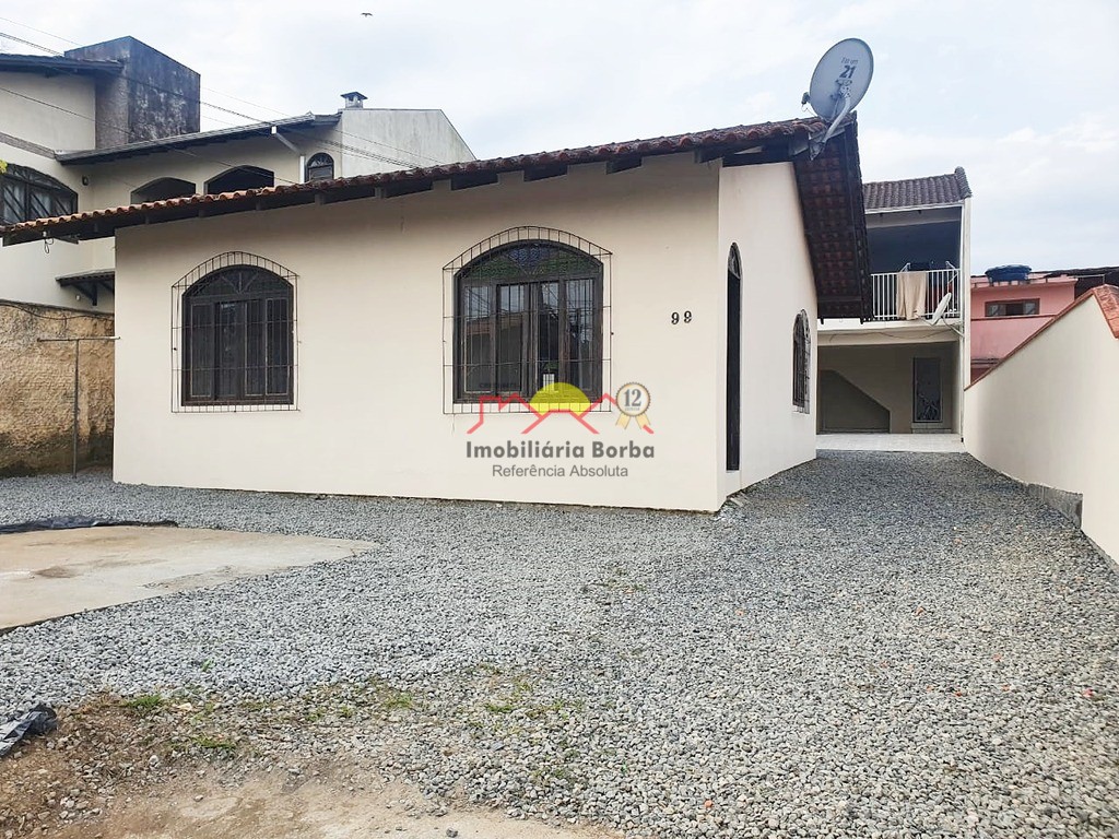 Casa  venda  no Jarivatuba - Joinville, SC. Imveis