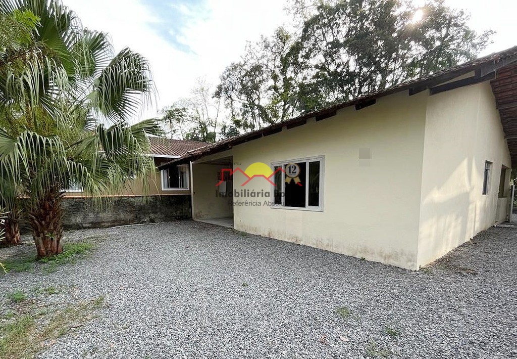 Casa  venda  no Nova Braslia - Joinville, SC. Imveis