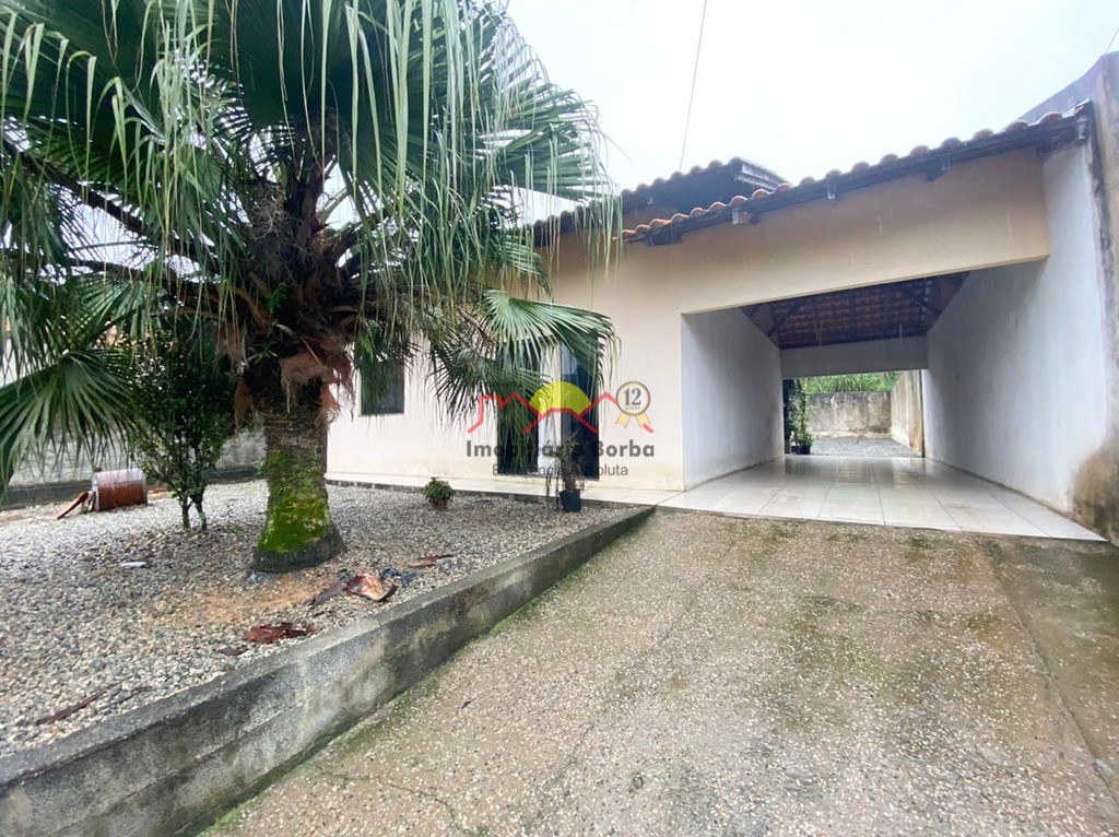 Casa  venda  no Santa Catarina - Joinville, SC. Imveis
