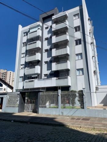 Apartamento para alugar  no Adhemar Garcia - Joinville, SC. Imóveis