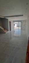 Sobrado geminado com 3 Dormitórios à venda, 148 m² por R$ 675.000,00