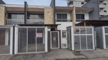 Sobrado geminado  venda  no Aventureiro - Joinville, SC. Imveis