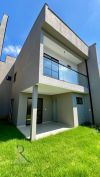 Sobrado geminado com 2 Dormitórios à venda, 158 m² por R$ 850.000,00