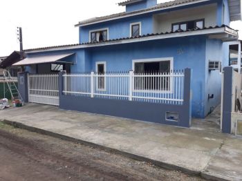 Sobrado à venda  no Rocio Pequeno - São Francisco do Sul, SC. Imóveis