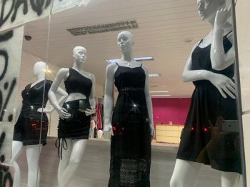 Vendo loja de roupas completa!. Eletrônicos e celulares