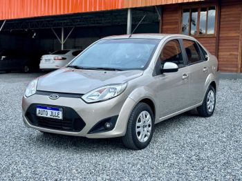 Ford Fiesta Sedan flex 1.0. Veículos e barcos