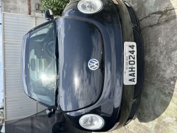 Volkswagen New Beatle 2010 . Veículos e barcos